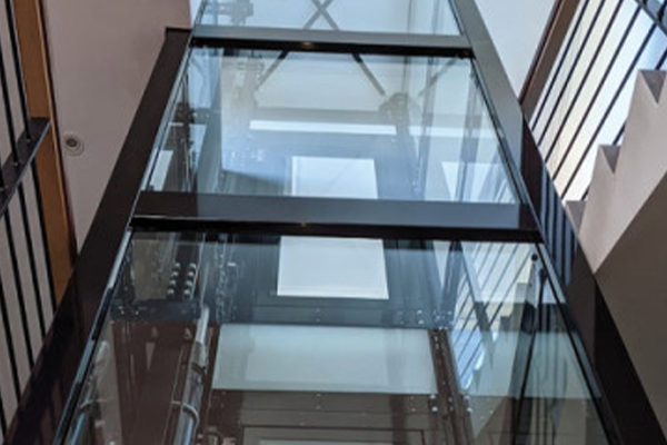 Makine Dairesiz Asansör